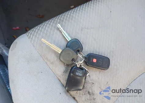 2006 Toyota Highlander V6 from USA, damaged, VIN JTEEP21AX60180757